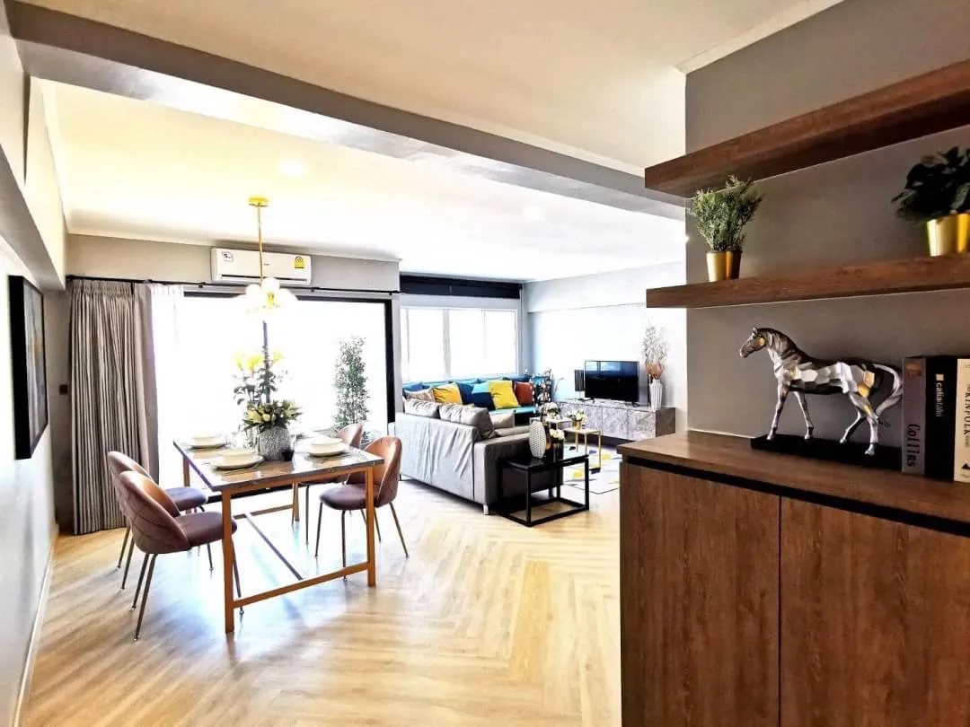 Property photos for Thonglor Tower