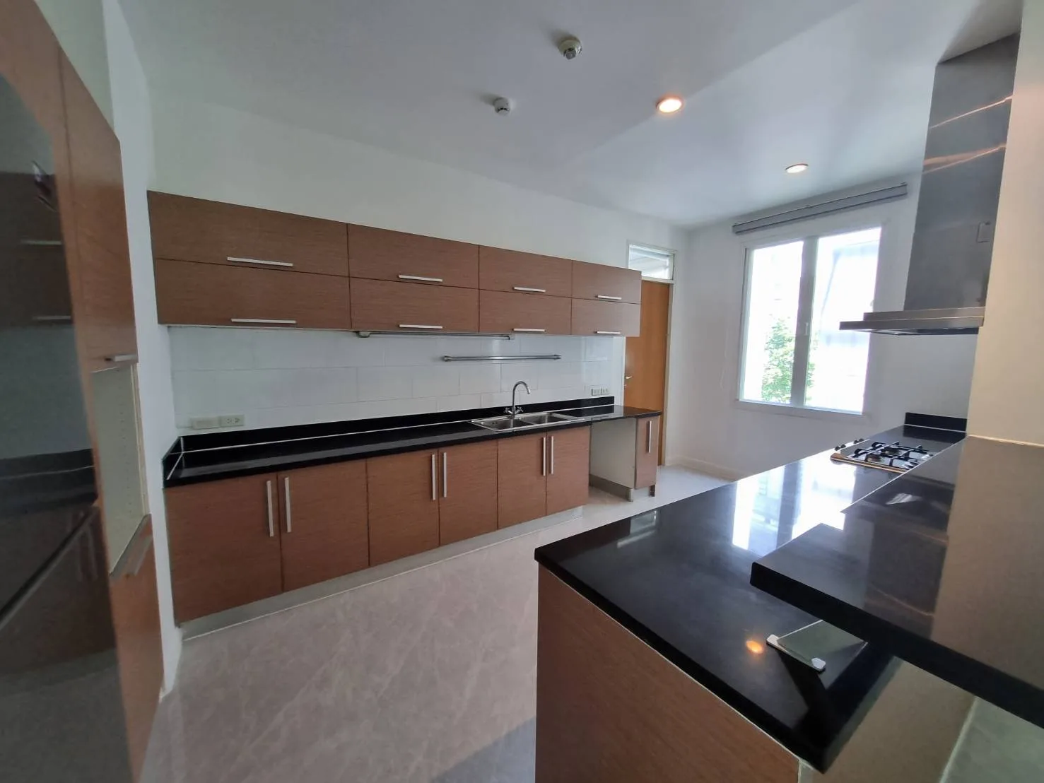Property photos for The Verandah - Sukhumvit Soi 23