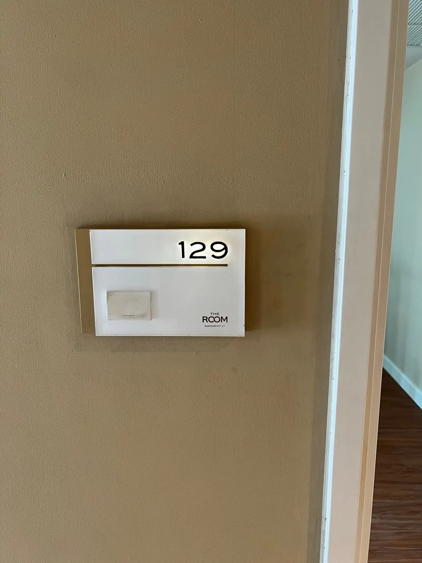 Property photos for The Room Sukhumvit 21