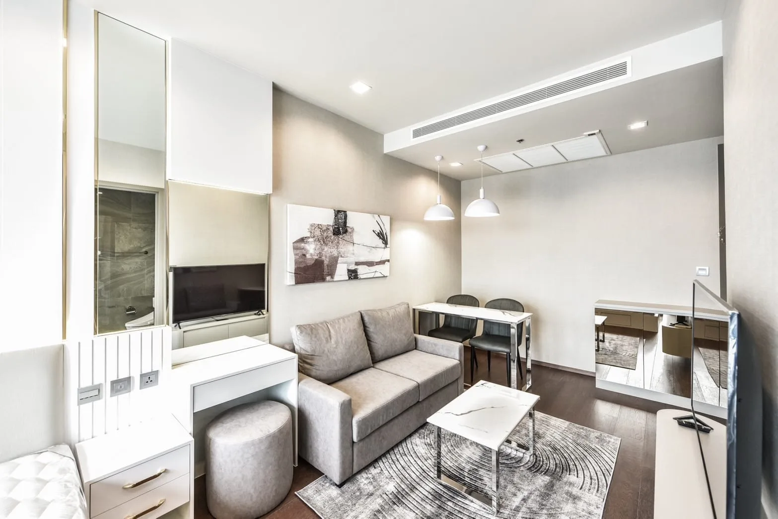 Property photos for Ideo Q Victory