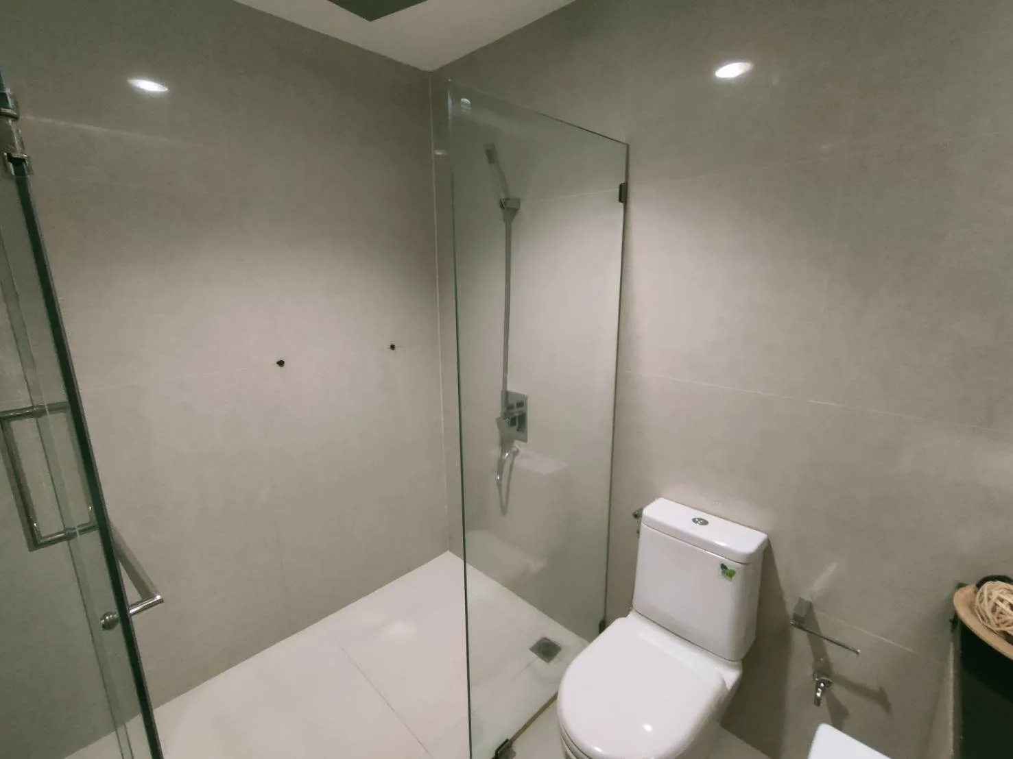 Property photos for Ploenruedee Residence