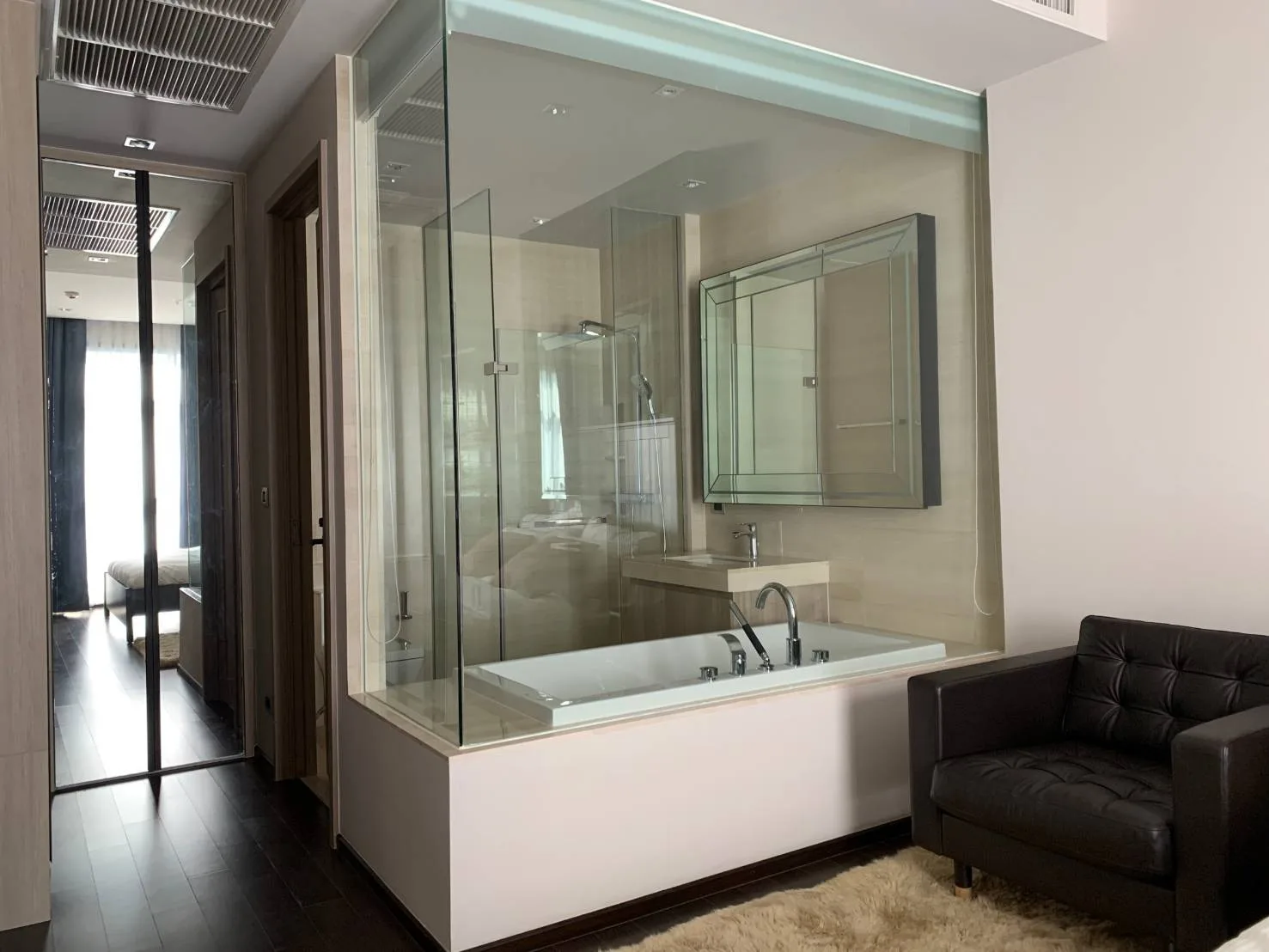 Property photos for The XXXIX by Sansiri