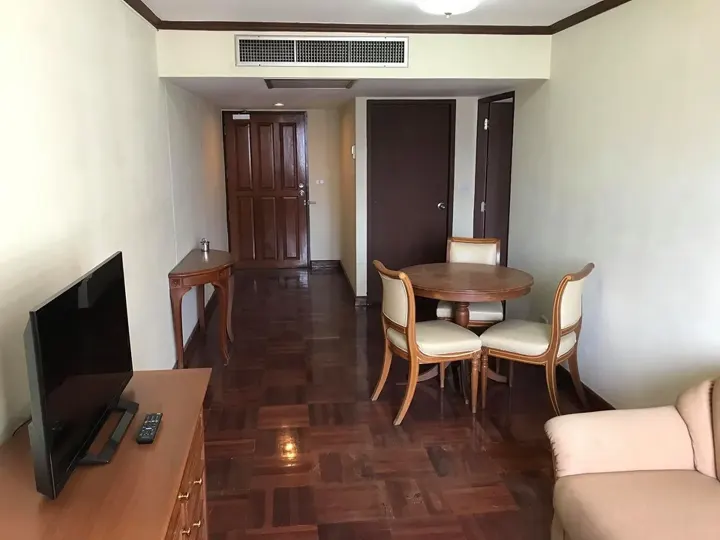 Property photos for Omni Tower Sukhumvit Nana