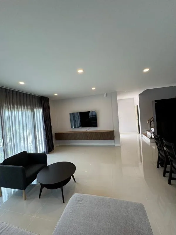 Property photos for Centro Phahol-viphawadee