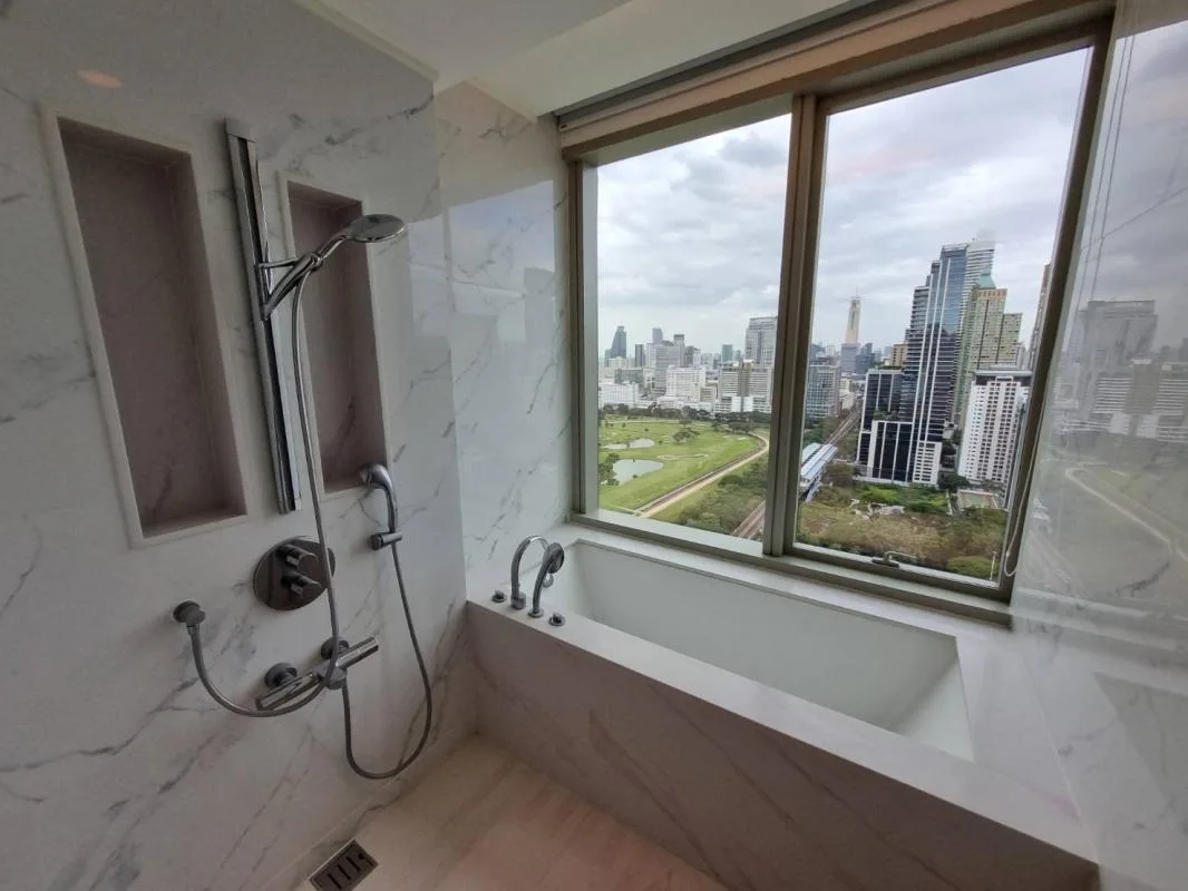Property photos for 185 Rajadamri