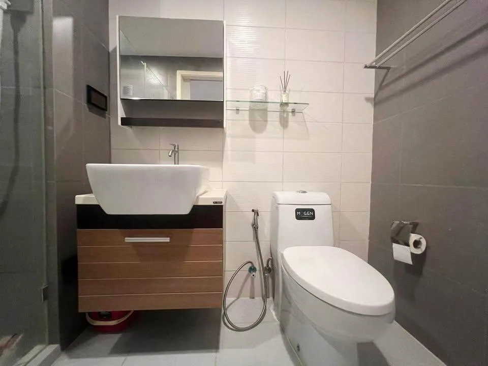 Property photos for Whizdom @ Punnawithi Station