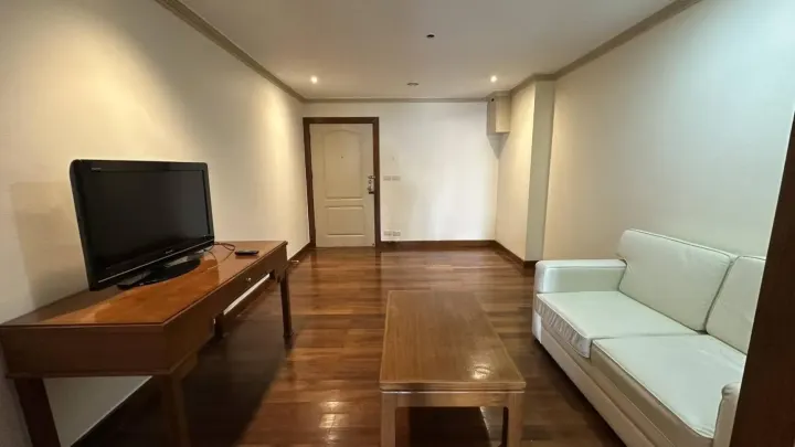 Property photos for State Tower