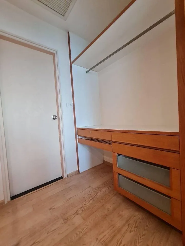 Property photos for Noble Remix