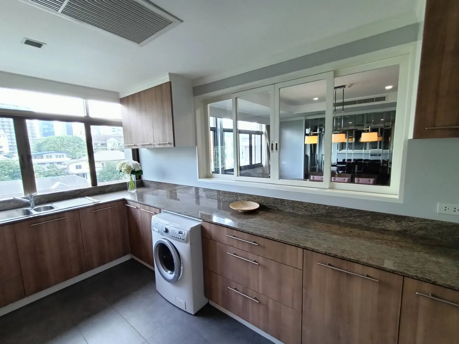 Property photos for Monet House Apartment