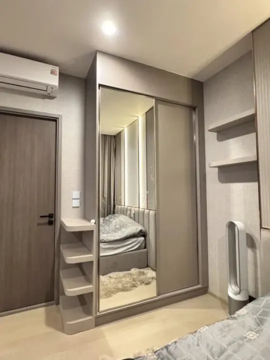 Property photos for The Extro Phayathai-rangnam
