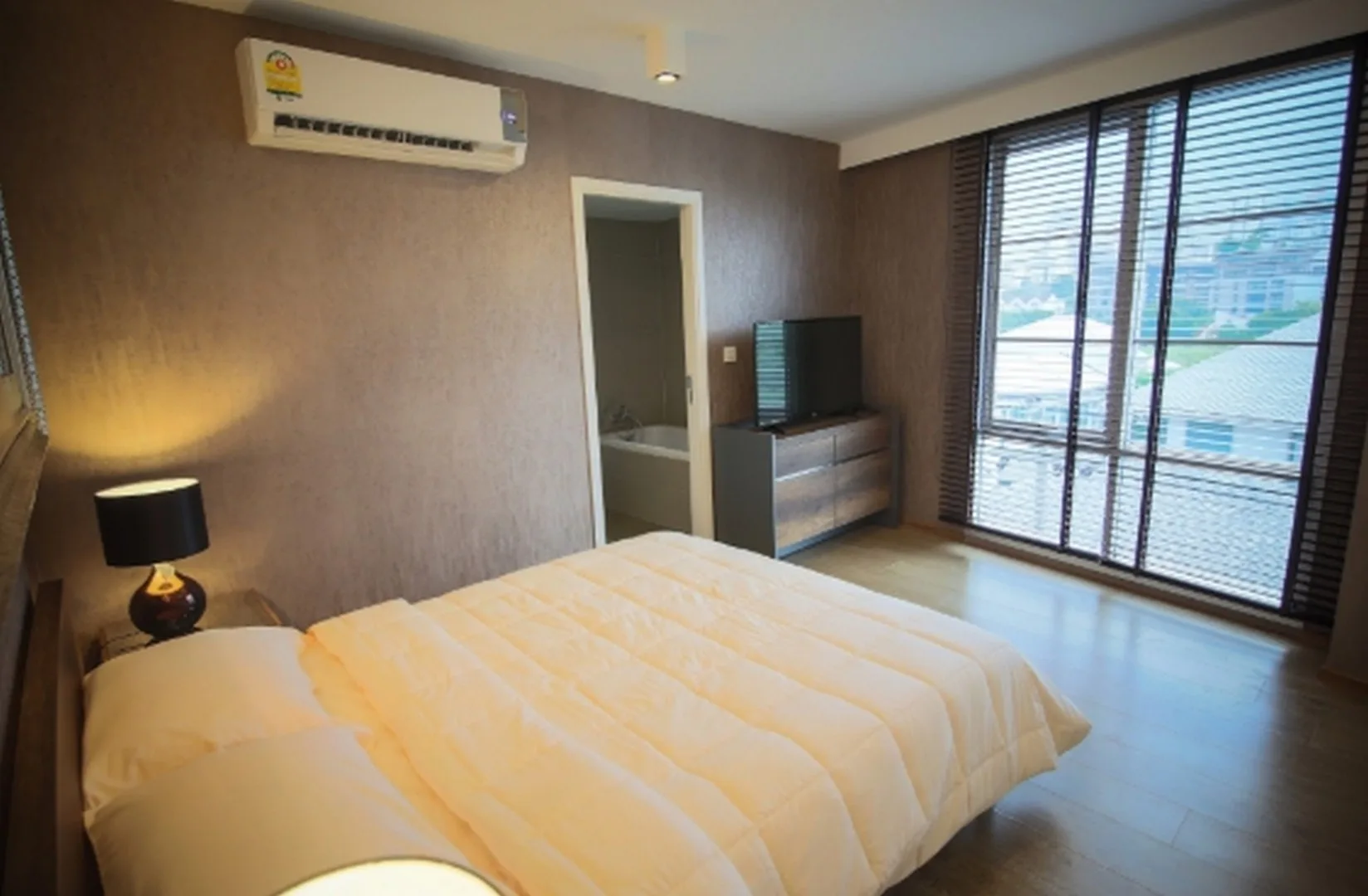 Property photos for Maestro 39