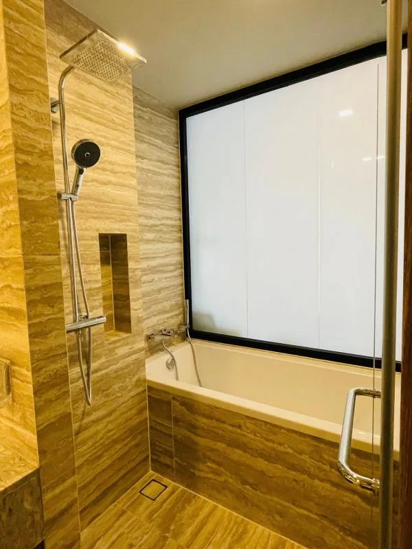 Property photos for Celes Asoke