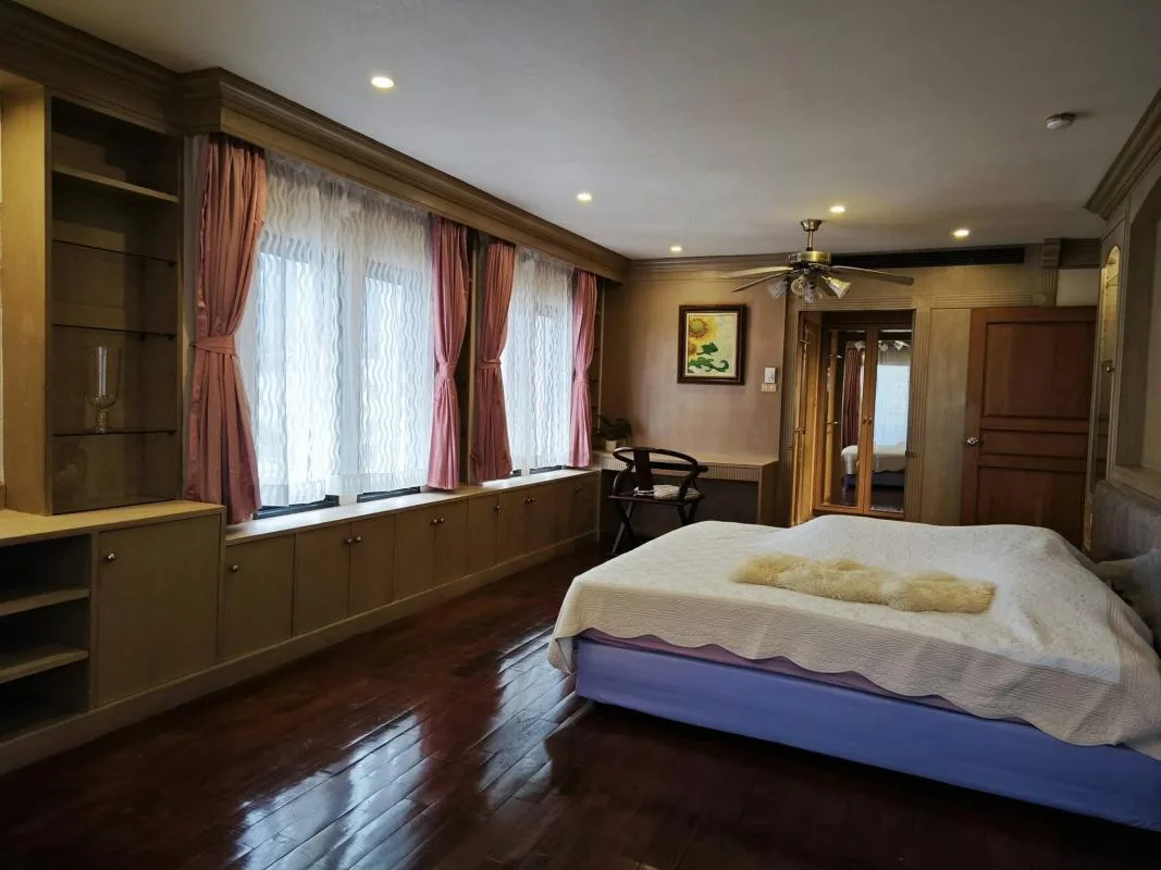 Property photos for Centurion Park