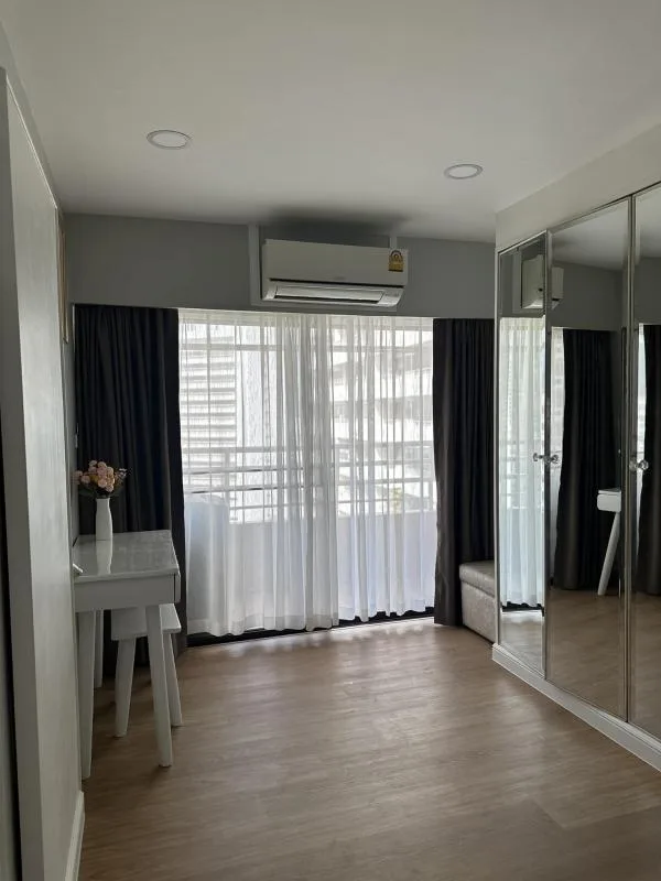 Property photos for Saranjai Mansion