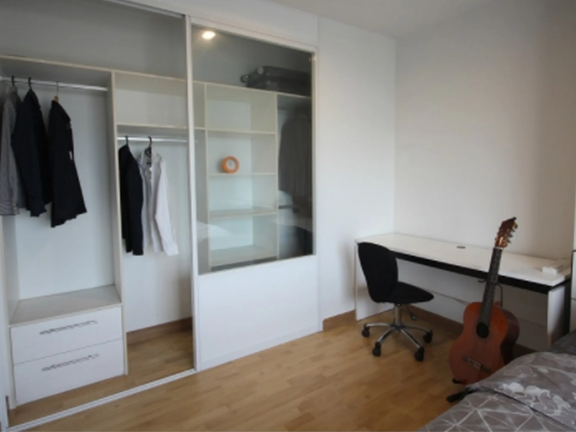 Property photos for The Parkland Taksin - Thapra