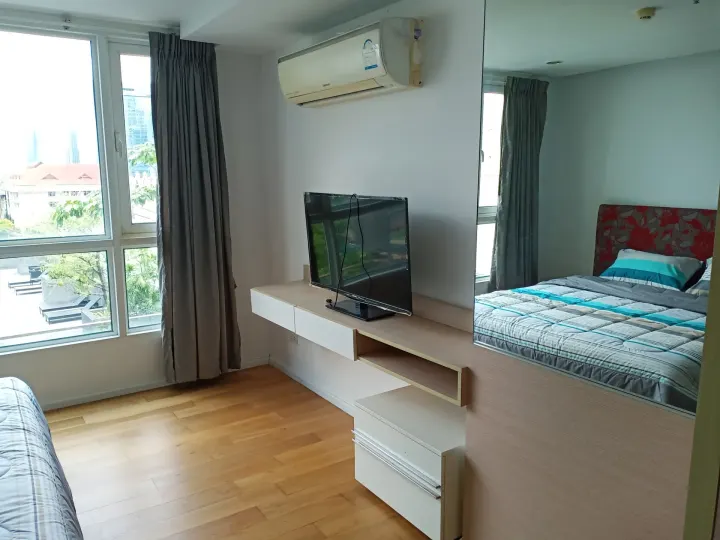 Property photos for 15 Sukhumvit Residences