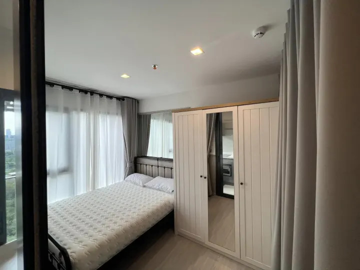 Property photos for Life Asoke Hype