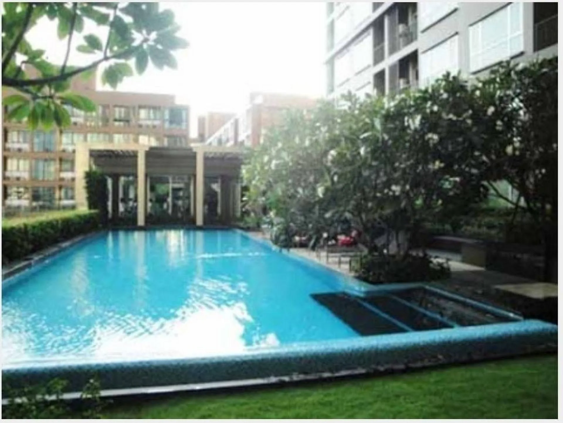 Property photos for Hive Taksin