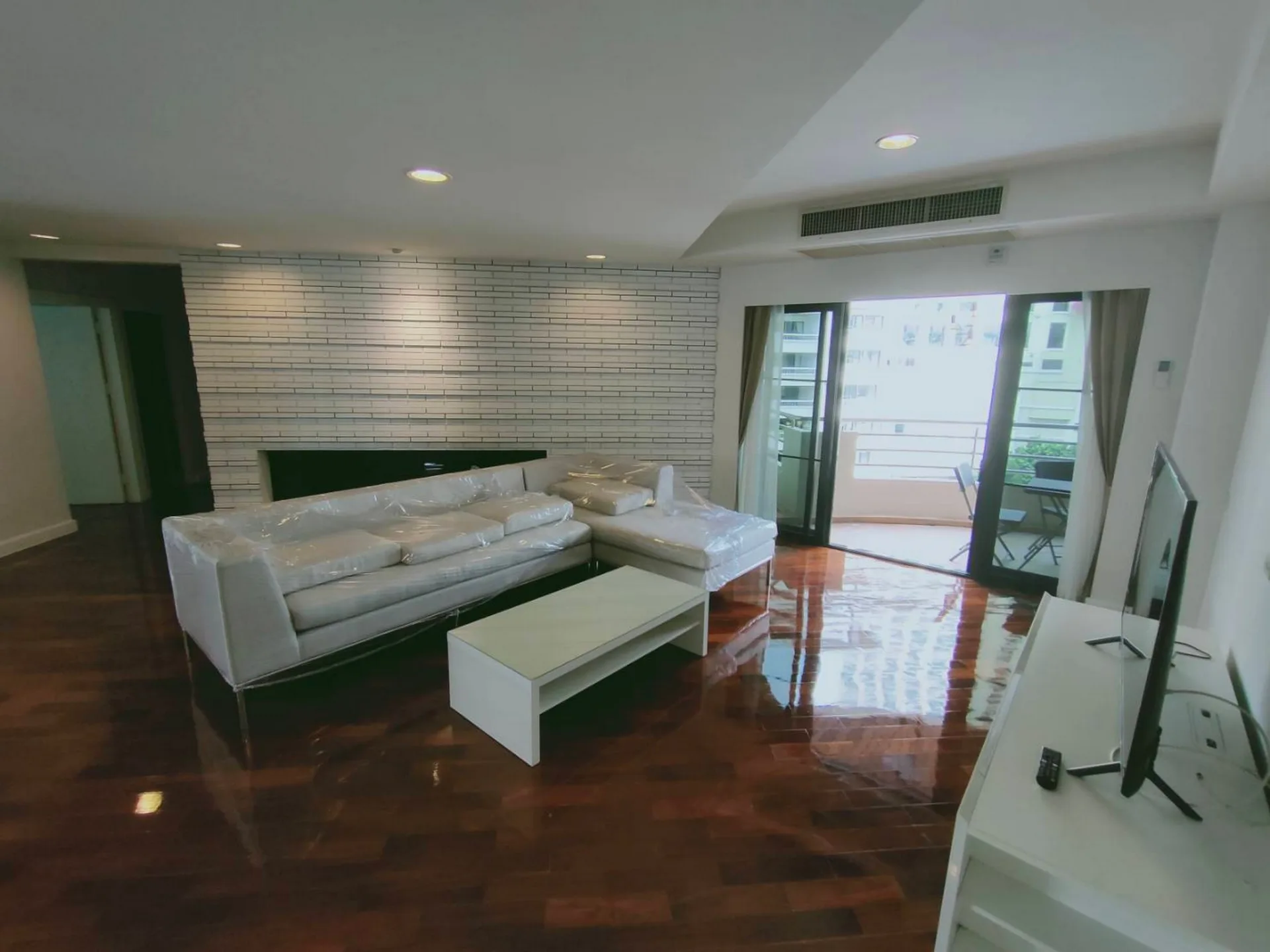 Property photos for Cosmo Villa