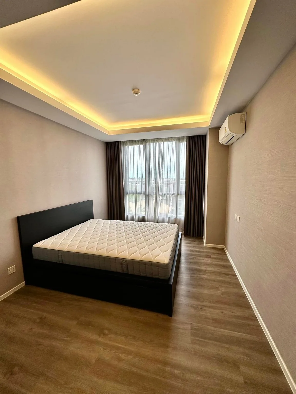 Property photos for The Park Lane Sukhumvit-bearing