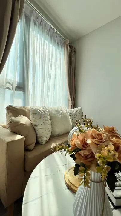Property photos for Life Sathorn Sierra