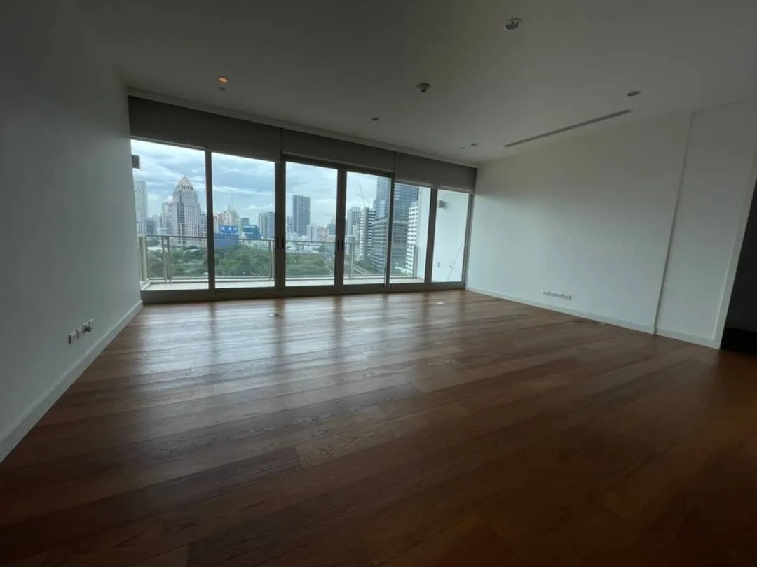 Property photos for 185 Rajadamri
