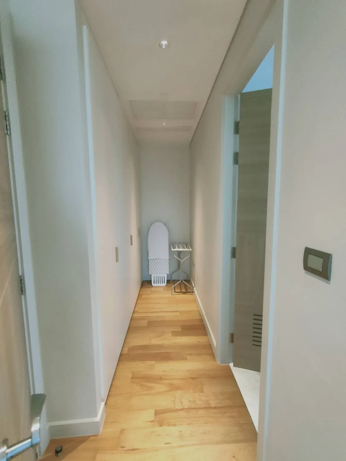 Property photos for Sindhorn Residence
