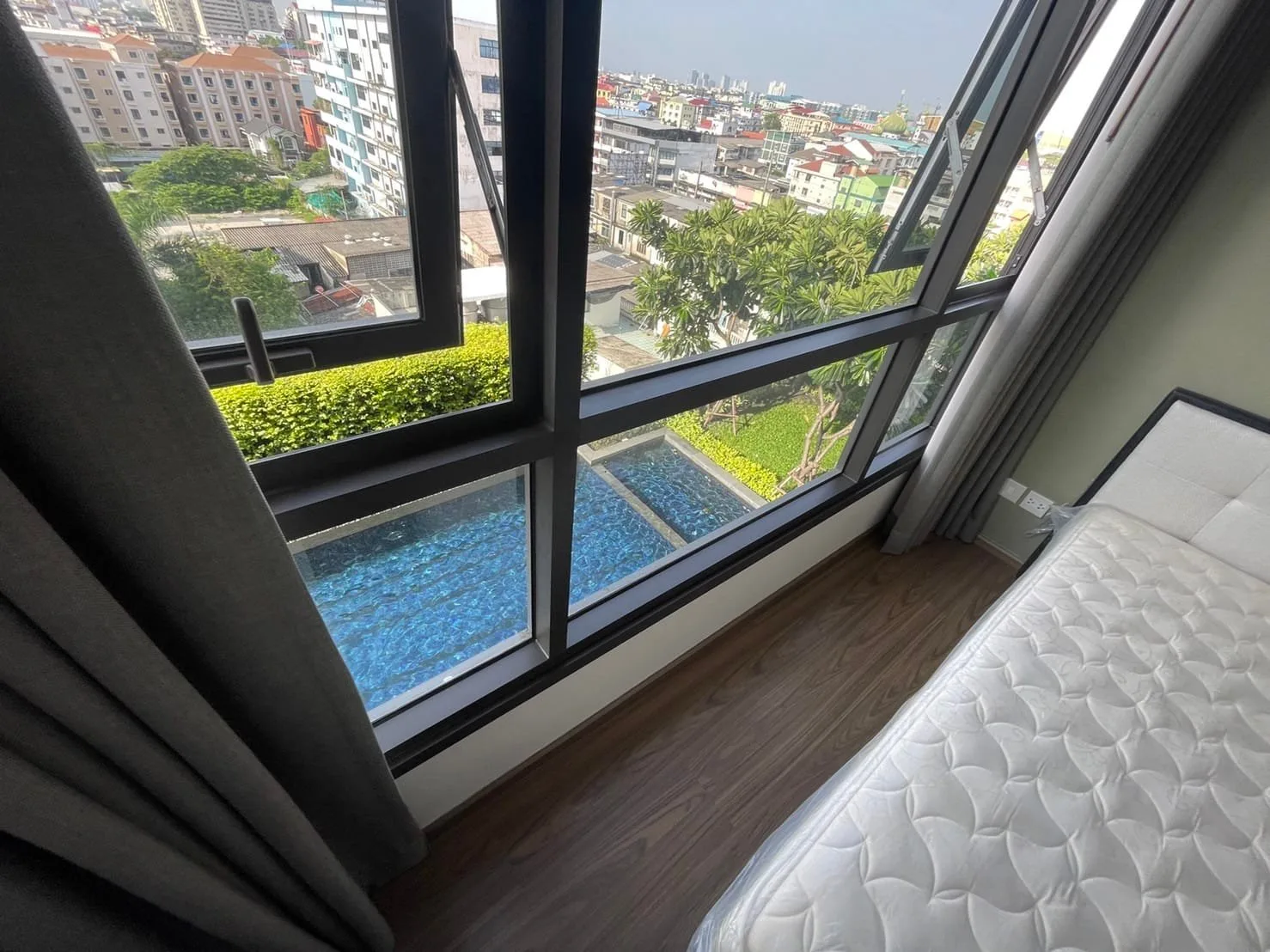 Property photos for The Line Sukhumvit 71