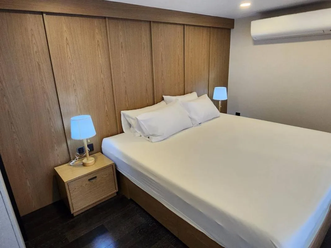 Property photos for Park Origin Thonglor