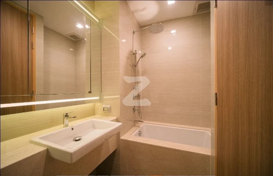 Property photos for Noble BE 33