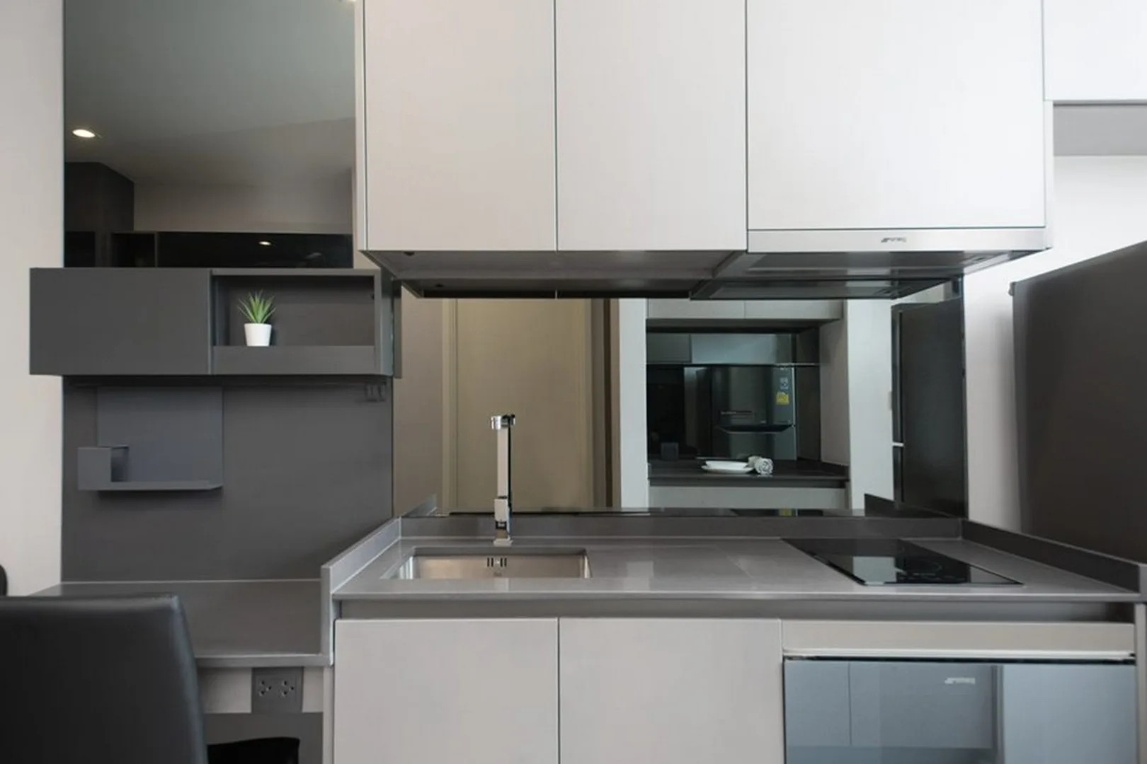Property photos for The Room Sukhumvit 69