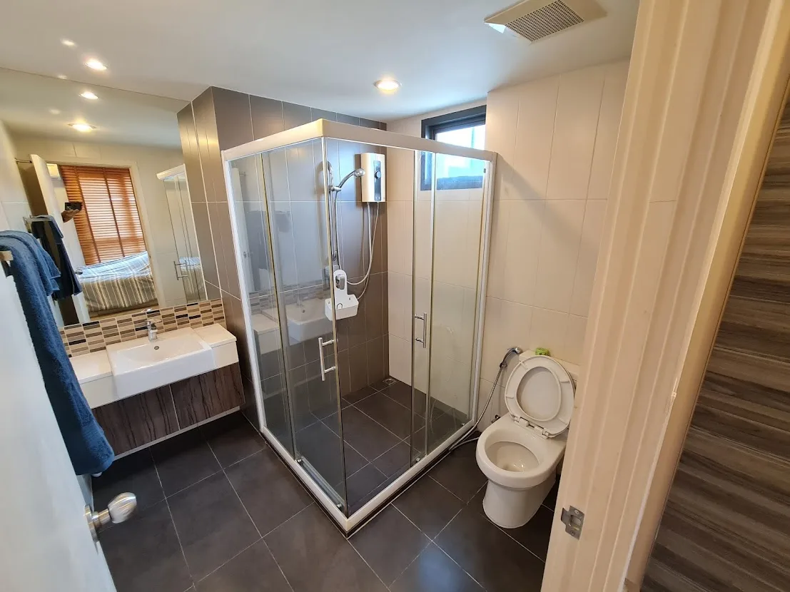 Property photos for Centric Ari Station