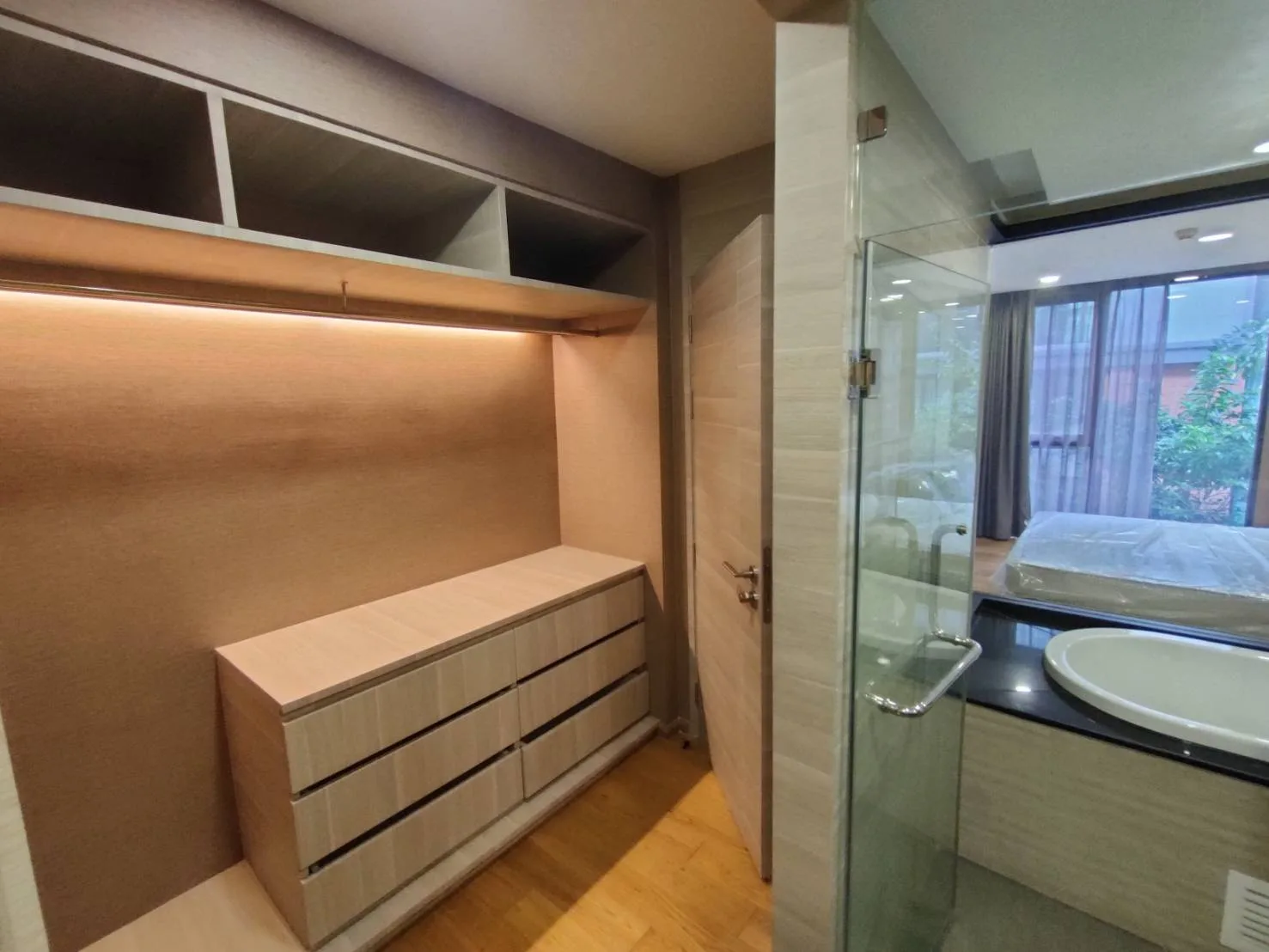 Property photos for Klass Condo Langsuan