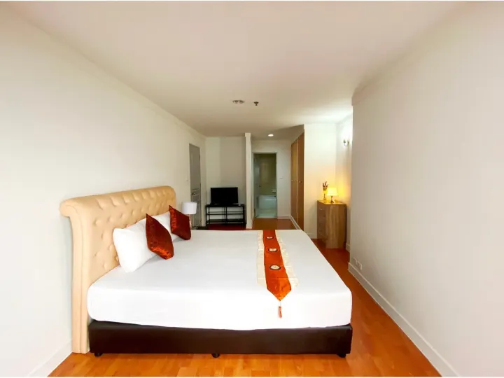 Property photos for The Waterford Diamond