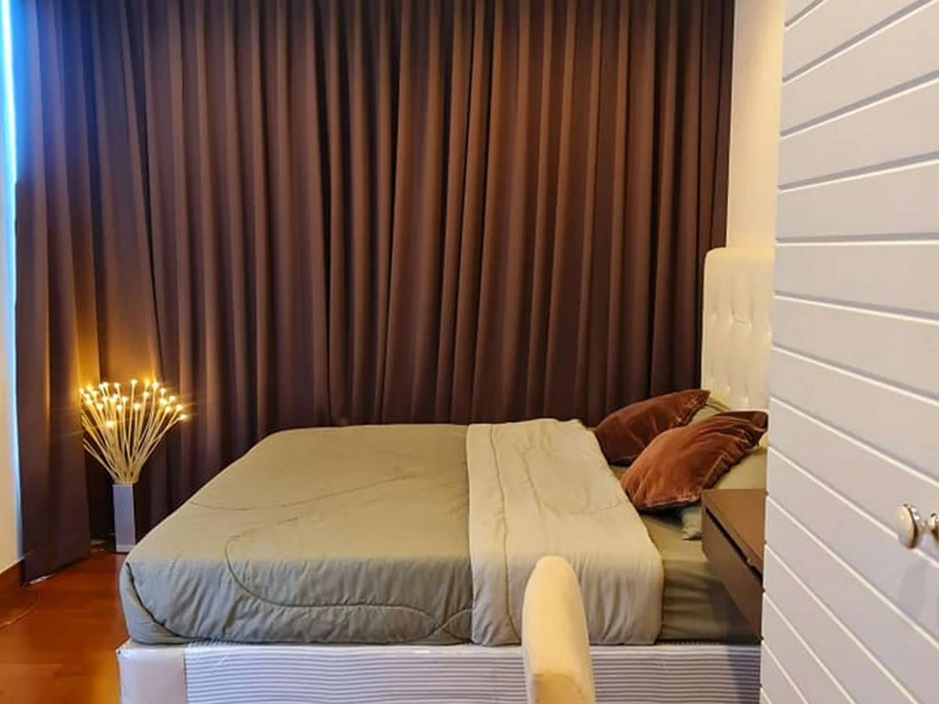 Property photos for Ivy Thonglor