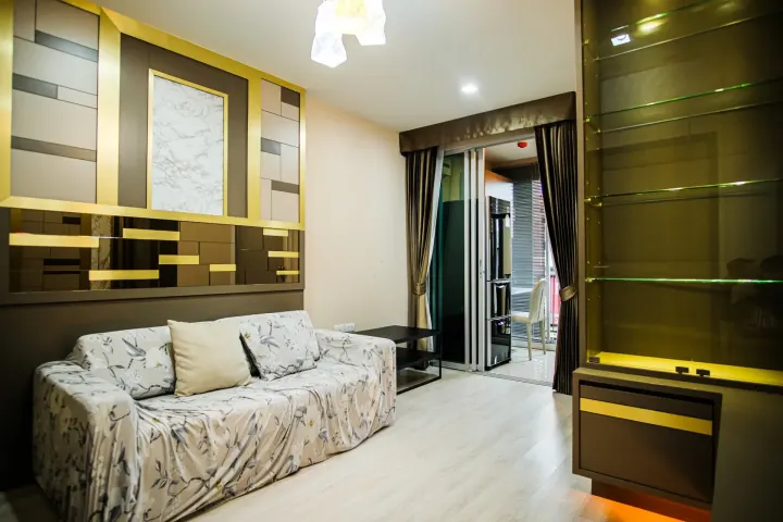 Property photos for Metro Luxe Rama 4