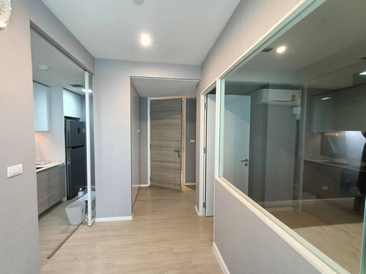 Property photos for The Room Sukhumvit 21