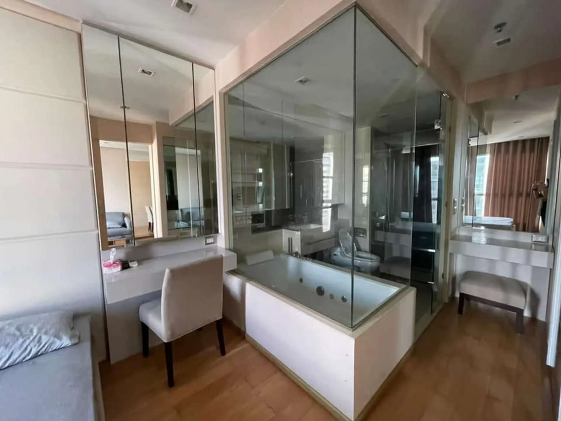 Property photos for The Address Asoke