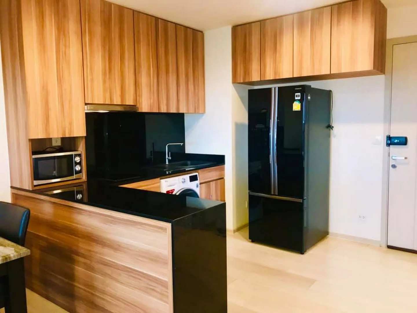 Property photos for Life Sukhumvit 48