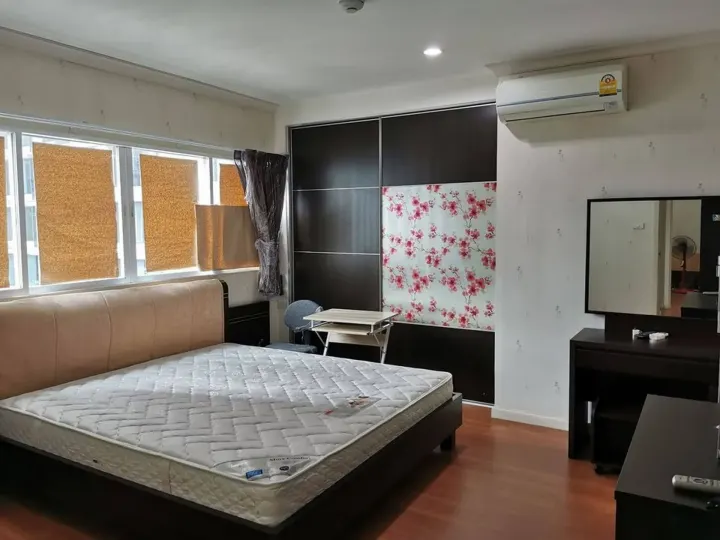 Property photos for Grand Park View