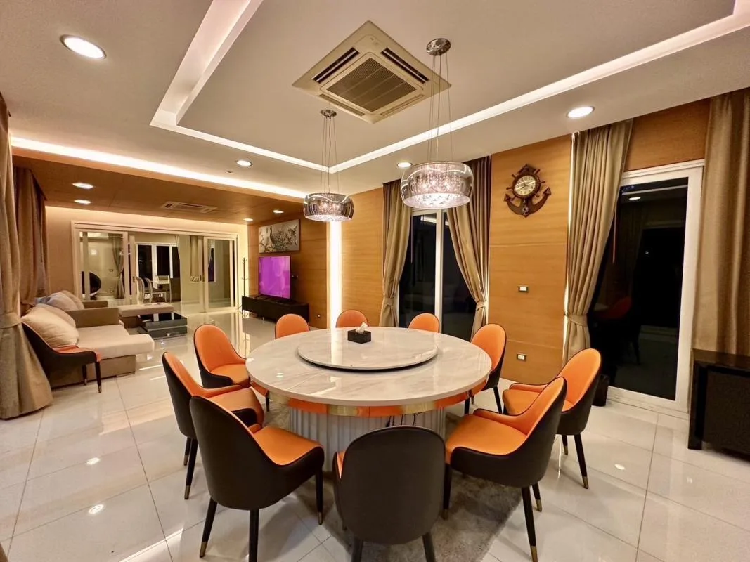 Property photos for Windmill Park