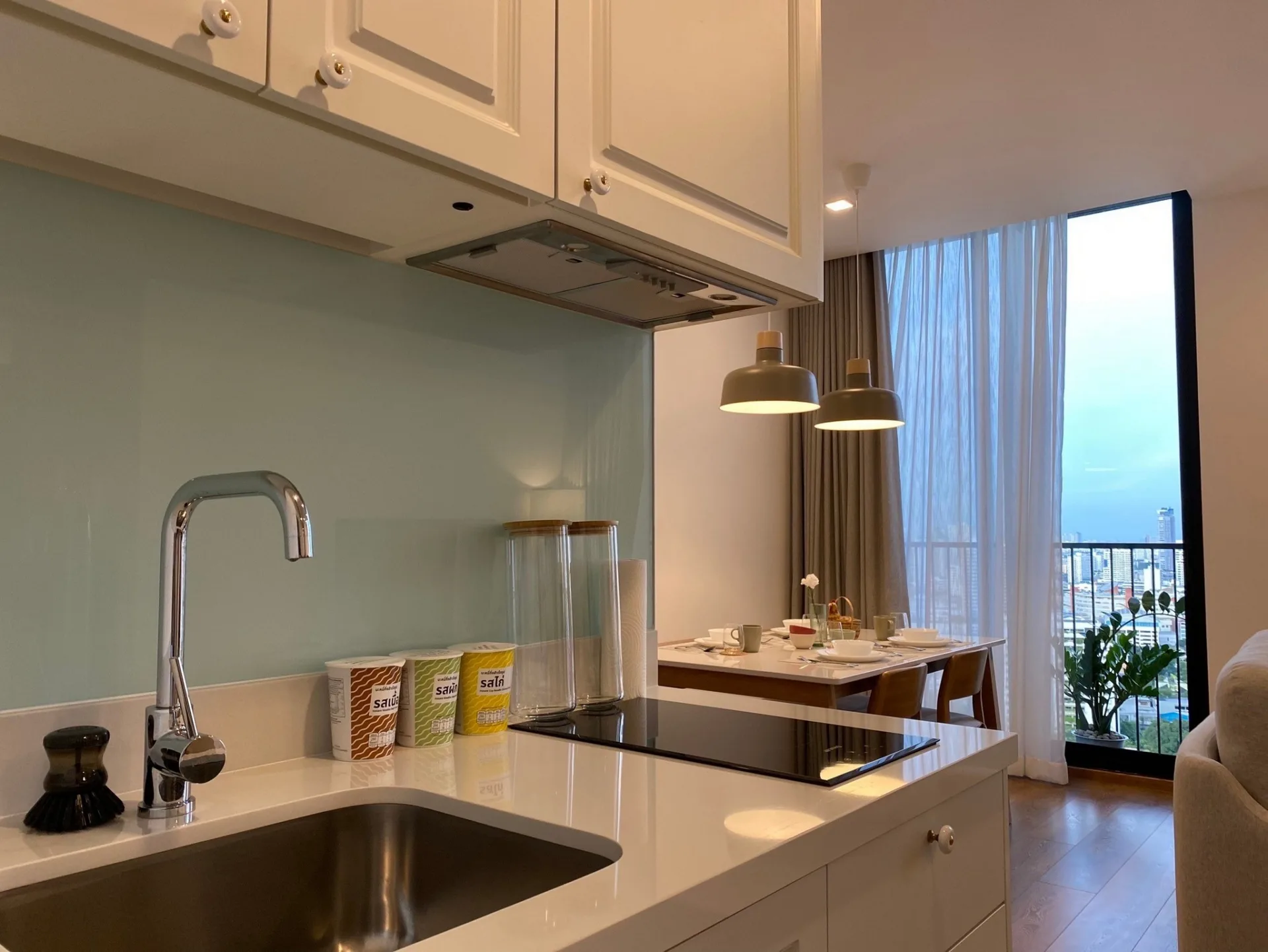 Property photos for Noble BE 33