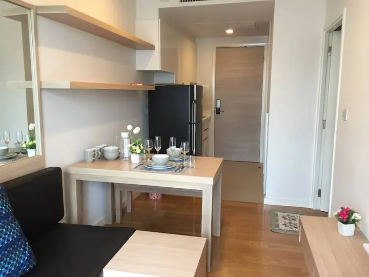 Property photos for Condolette Light Convent