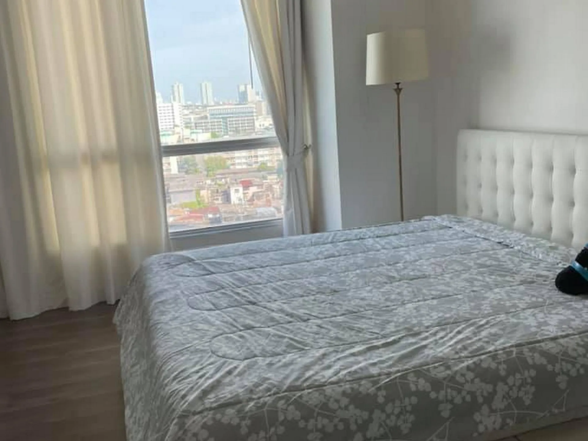 Property photos for The Room Sathorn - Taksin