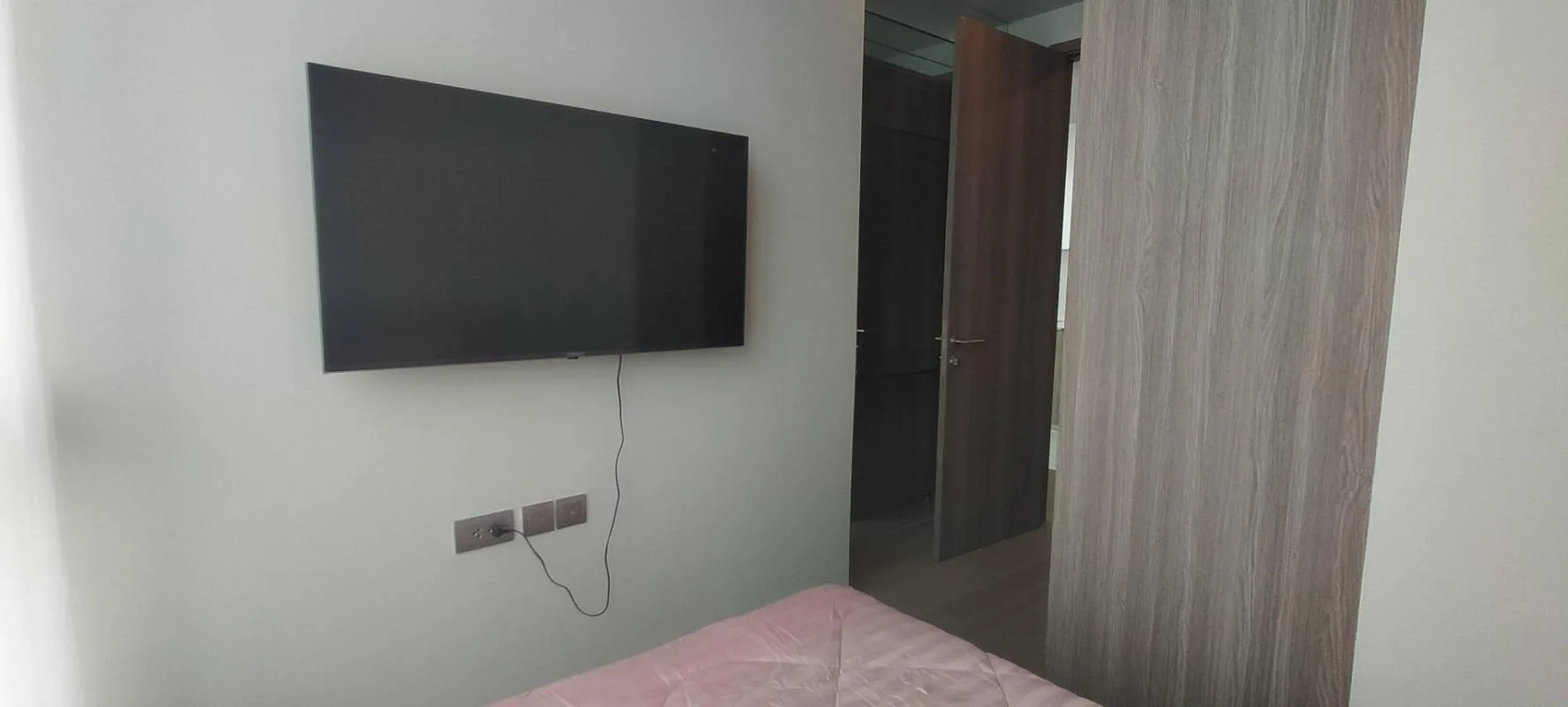 Property photos for Celes Asoke