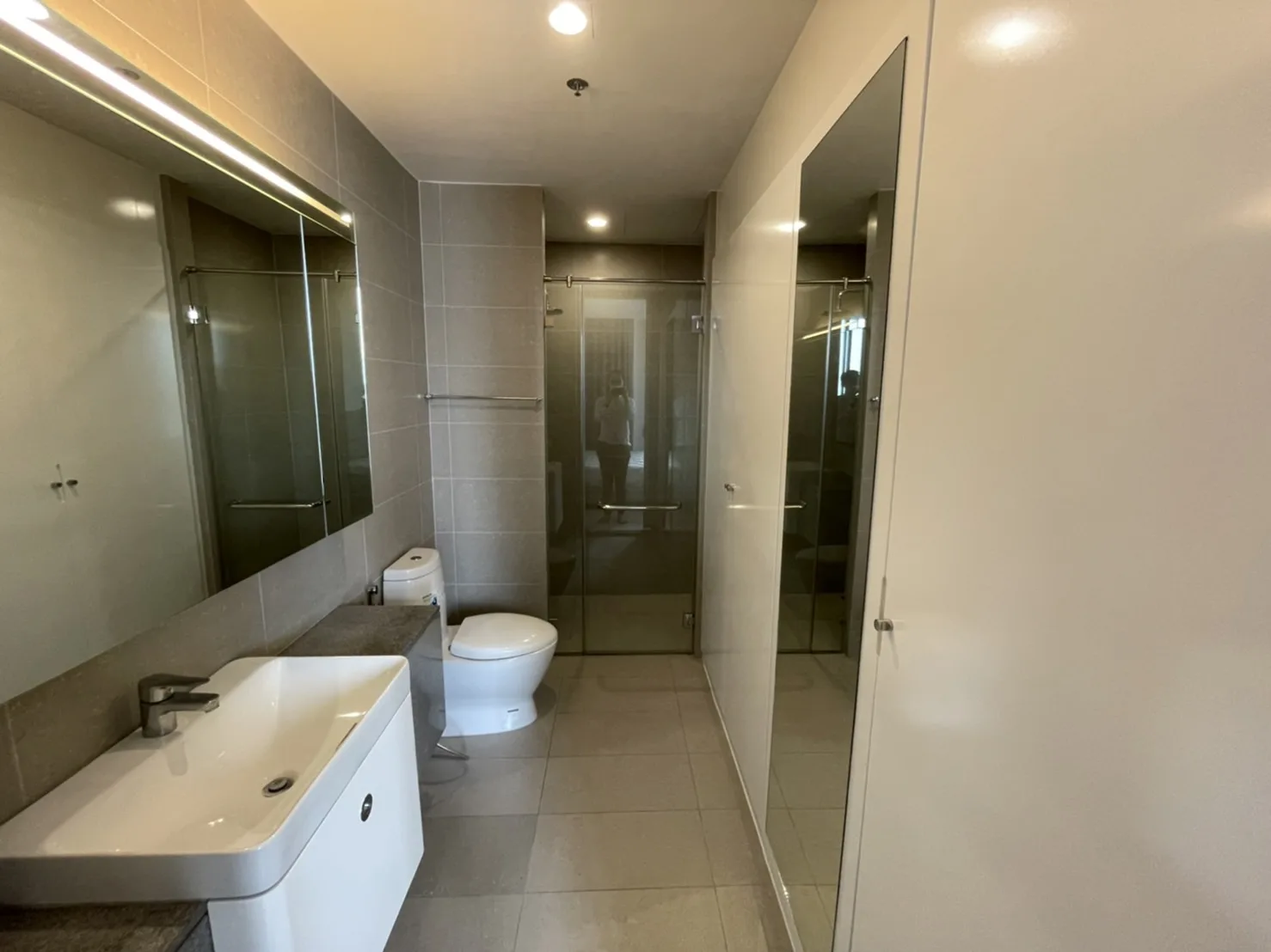 Property photos for Noble Ploenchit