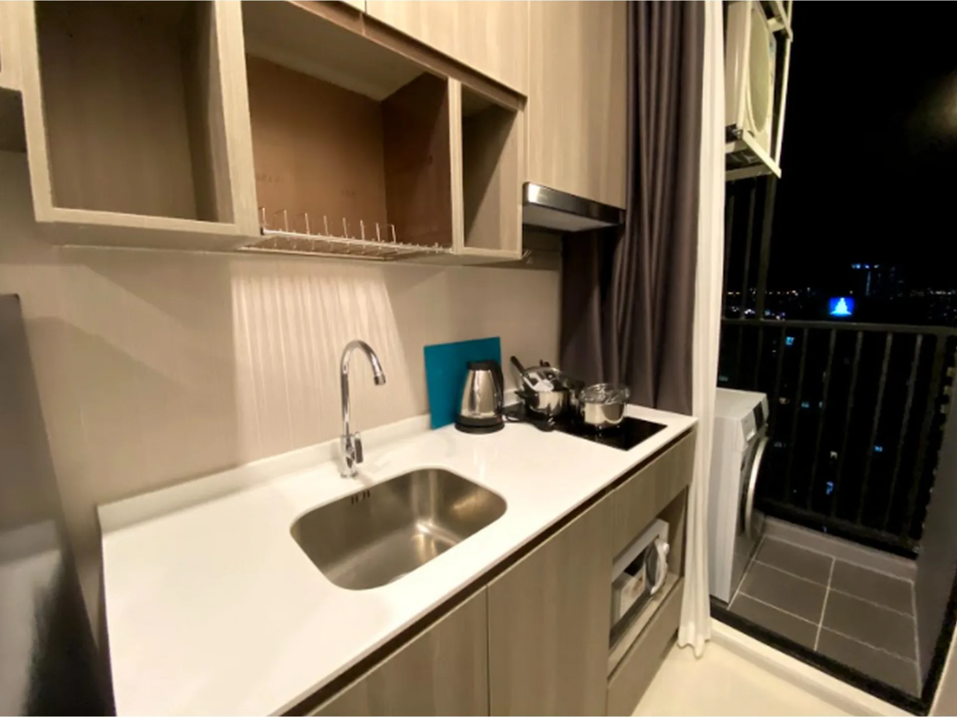 Property photos for KNIGHTSBRIDGE COLLAGE RAMKHAMHAENG