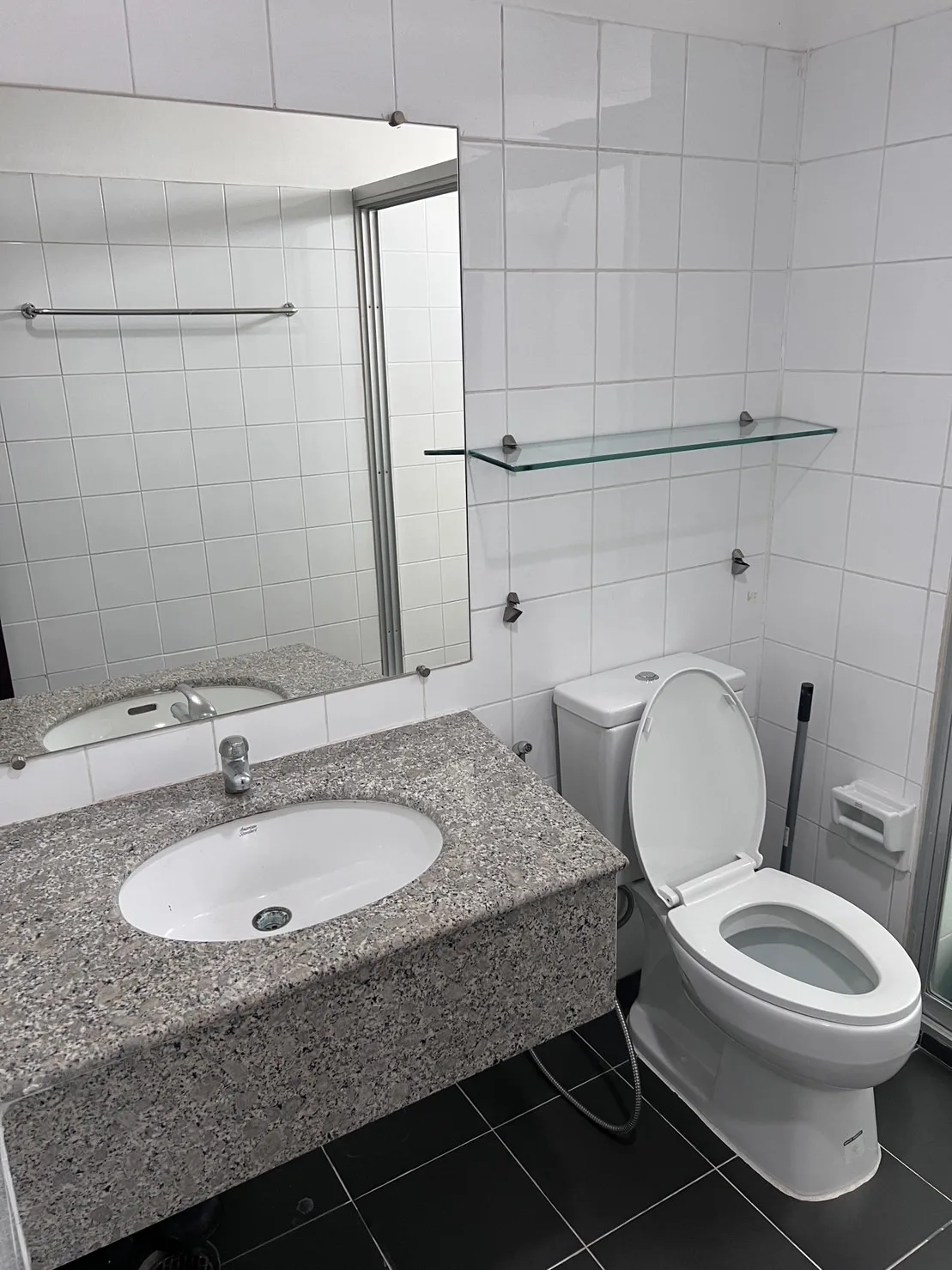 Property photos for Wittayu Complex