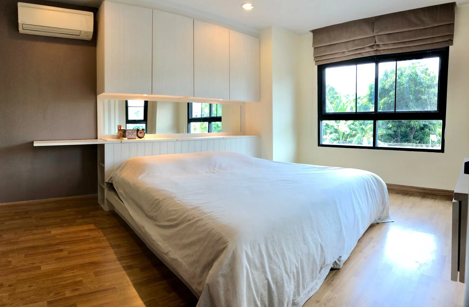 Property photos for Baan Navatara