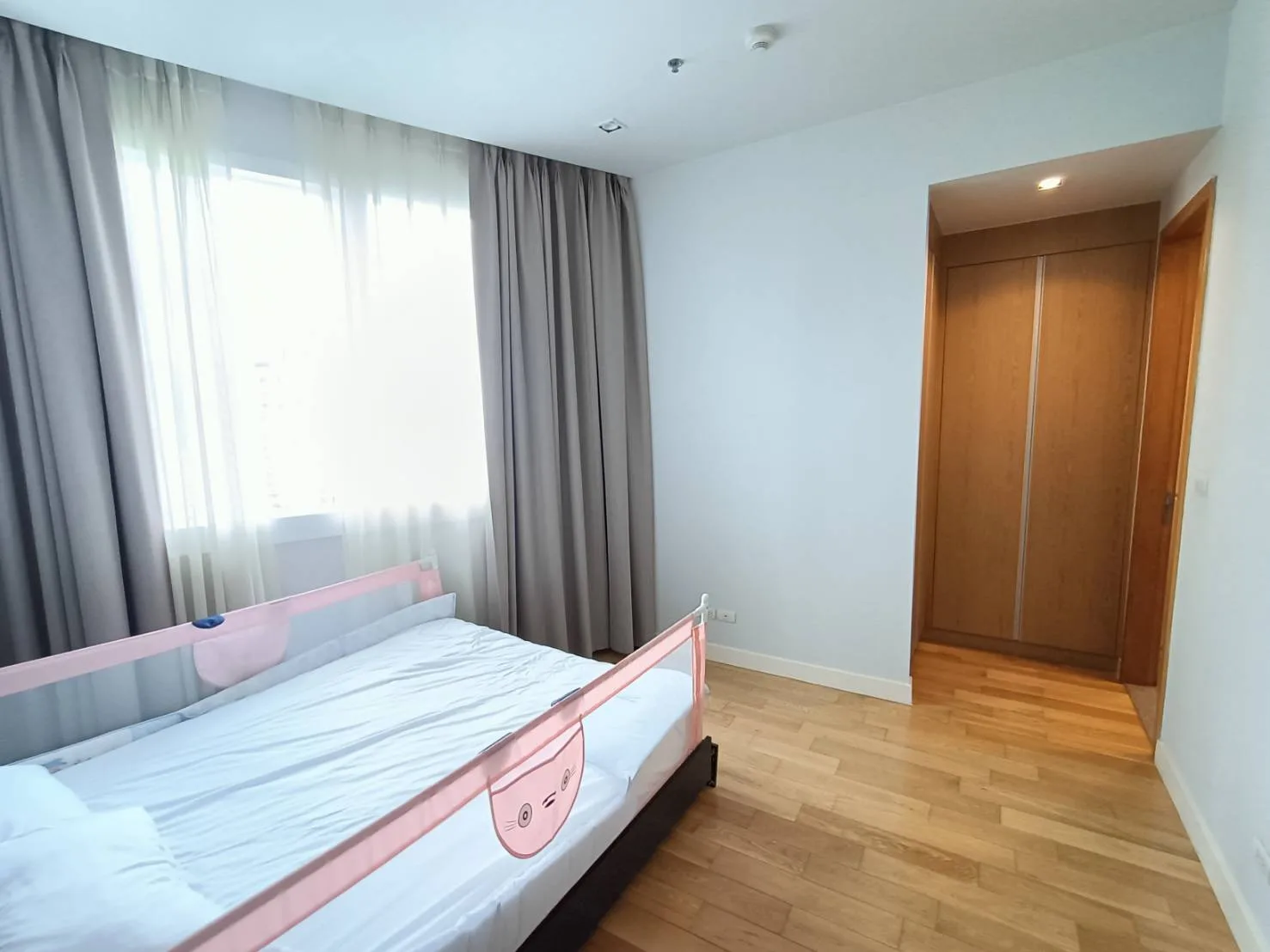 Property photos for Millennium Residence